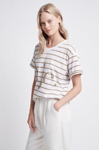 S40-19AJ1244_Paperbark_Stripe_Logo_Tee_WillowStripe_Willow-20753-Aje-1989.jpg