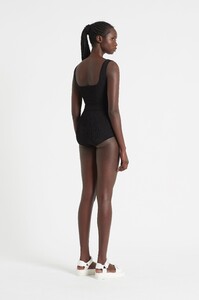 S70-20346-SirTheLabel-D2-1611.jpg