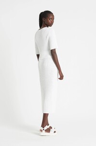 S80-20346-SirTheLabel-D2-1809_result.jpg
