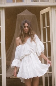 SPELL-Star-Crossed-Lovers-Campaign-Gabriella-Brooks-by-Brydie-Mack-30.thumb.jpg.64df54030a6cc8085bcabfb226e74cf8.jpg