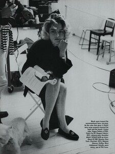 SS_Elgort_US_Vogue_May_1992_09.thumb.jpg.014697385c9e305435f58bd72e7e349f.jpg