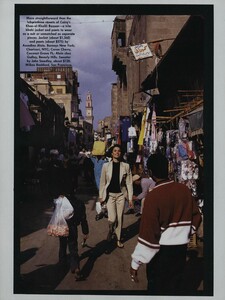 Scianna_US_Vogue_May_1992_03.thumb.jpg.1415f51799c5781723bda135ea828d5e.jpg