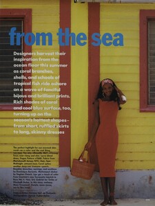 Sea_Demarchelier_US_Vogue_June_1992_02.thumb.jpg.79c8b5a2b94305fb927dbb35e80d7f32.jpg