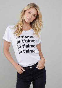 South-Parade-Lola-Je-Taime-T-shirt-White-1.thumb.jpg.a3470a63107a73a0e93bc431734ee091.jpg