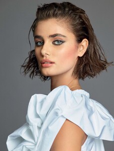 V19_taylor-hill9-scaled.jpg