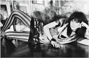 Vogue_Italia_Decembe.jpg