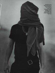 Weber_US_Vogue_June_1992_05.thumb.jpg.f4b16173d15e527bf4562c7fbd95d9c7.jpg