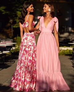 alamourthelabel_125919970_877265816353080_7054324358198522431_n.jpg