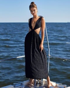 alamourthelabel_129767566_798811204293214_5872075321060550599_n.jpg