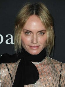 amber-valletta-22.jpeg
