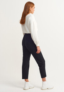 beli-lastikli-ve-cepli-sweat-pantolon_black-siyah_4_enbuyuk.jpg