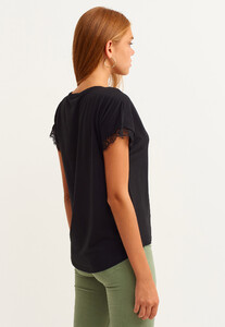 boot-neck-dantelli-tisort_black-siyah_4_enbuyuk.jpg