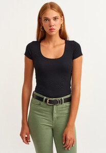casual-u-yaka-tisort_black-siyah_1_enbuyuk.jpg