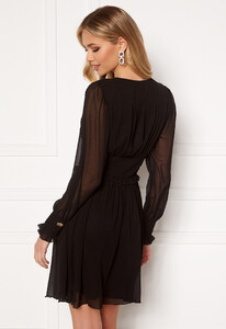 chiara-forthi-sue-ruffle-dress-black_2.thumb.jpg.67a529e57bd1cb52083a9612b5639629.jpg