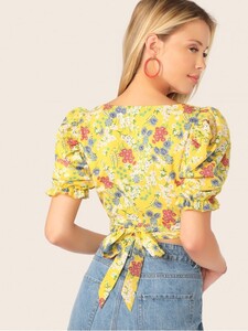 crop-floral-blouse-160519swblouse07190401880-0-600x800.jpg