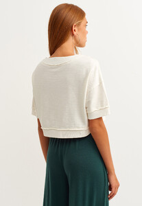 crop-top-sweat_ice-milk-krem_4_enbuyuk.jpg