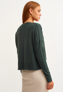 doga-dostu-crop-triko-hirka--tencel-_fatsia-yesil_5_enbuyuk.jpg