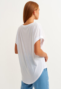 doga-dostu-oversize-tisort--modal-_white-beyaz_4_enbuyuk.jpg