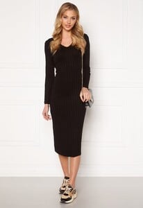 happy-holly-estella-rib-mid-dress-black_3.thumb.jpg.2194f4599c518e432f3b0ae0a31d87ca.jpg