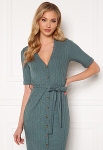 happy-holly-sandie-knitted-dress-green_2.thumb.jpg.f24fc3f4da4989d3b5379894fd3b6b30.jpg