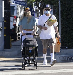 jessica-hart-out-and-about-in-los-angeles-01-18-2021-3.jpg