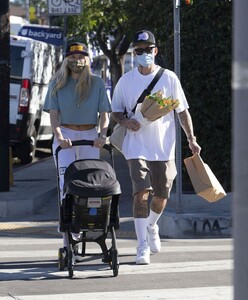 jessica-hart-out-and-about-in-los-angeles-01-18-2021-4.jpg