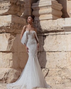 julievinobridal_123660304_461530794822396_7230063733822463303_n.jpg