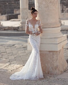 julievinobridal_124277479_117593036647582_3332638543905367671_n.jpg