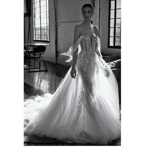 julievinobridal_81110430_1120444195014441_8070357427809585905_n.jpg