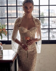 julievinobridal_81241840_501590407158254_7052700643859165747_n.jpg