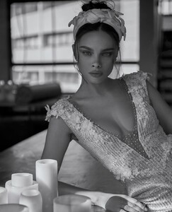 julievinobridal_81696041_607809146430123_2470824394856392047_n.jpg