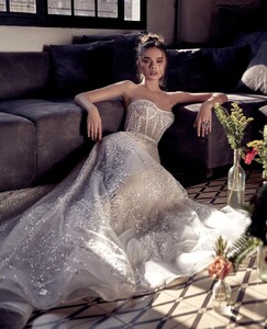 julievinobridal_82395627_1016478878714648_8660414020809905932_n.jpg