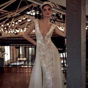 julievinobridal_82504619_590163275099541_5983168148114548130_n.jpg
