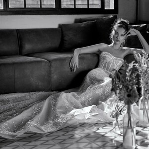 julievinobridal_94583552_1109319266071470_1313542580665764833_n.jpg