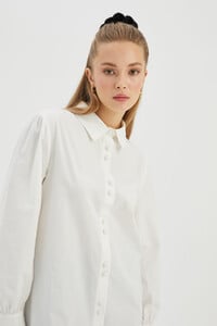 kaplama-dugmeli-gomlek-off-white-tunik-manuka-0-14677-34-B.jpg