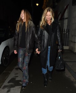kate-and-lila-grace-moss-night-out-in-mayfair-12-04-2020-0.jpg