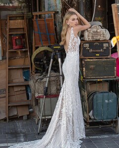 laguna_bridal_135785547_100259428689253_1363620541115167368_n.jpg