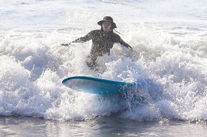 leighton-meester-morning-surf-session-in-malibu-01-08-2021-17.jpeg