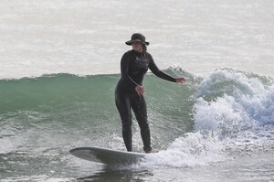 leighton-meester-surfing-session-in-malibu-12-08-202-5.jpeg