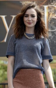 lily_collins_10.jpg