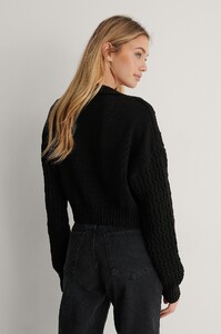 lisa_marie_cable_knitted_cardigan_1688-000005-0002_02b.thumb.jpg.db94fabc0cc39e0baccc87a370b45de9.jpg