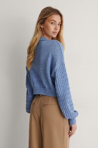 lisa_marie_cable_knitted_cardigan_1688-000005-0003_02b.thumb.jpg.0cd16c7641b06fe3c8908af8f1e81a47.jpg