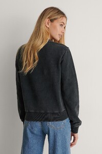 lisa_marie_printed_stone_washed_sweatshirt_1688-000025-0002_02b.thumb.jpg.8f8705c75d45574bb6e5bc2ffd68cd5e.jpg