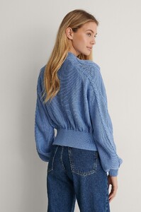 lisa_marie_volume_sleeve_knitted_sweater_1688-000004-0003_02b.thumb.jpg.2d23928611504a0f31a6cdd34970f1cf.jpg