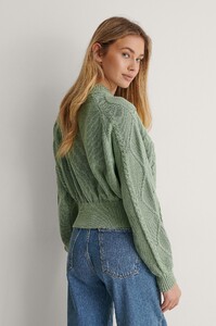 lisa_marie_volume_sleeve_knitted_sweater_1688-000004-0022_03a_r.thumb.jpg.42a55b4eb4a6073ad0ee86a7bcc4b5b3.jpg