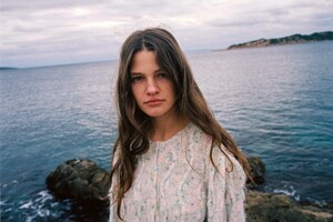 look-at-me-now-olga-doch-chris-kontons-exclusif-folkr-04-800x535.thumb.jpg.549e4e381b85582552e9e45d352caaa3.jpg