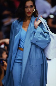 max-mara-ss-1992-4.thumb.jpg.37b46e5c7a1d45c0586f07167c4bfab7.jpg