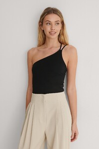 nakd_double_strap_one_shoulder_top_1018-007158-0002_02.thumb.jpg.5366987eb7f3848e1af93a4aa8792c47.jpg