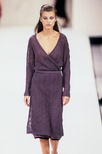 nicole-farhi-fw-1997-3.thumb.jpg.889f5b37ddeec6eec1b68567ef81ed4f.jpg