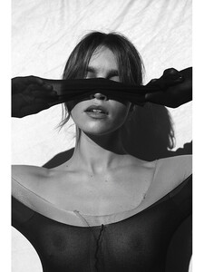 olivia_by_julianamrood04.thumb.jpg.3ab41f74c7235bde69377fc48938301a.jpg